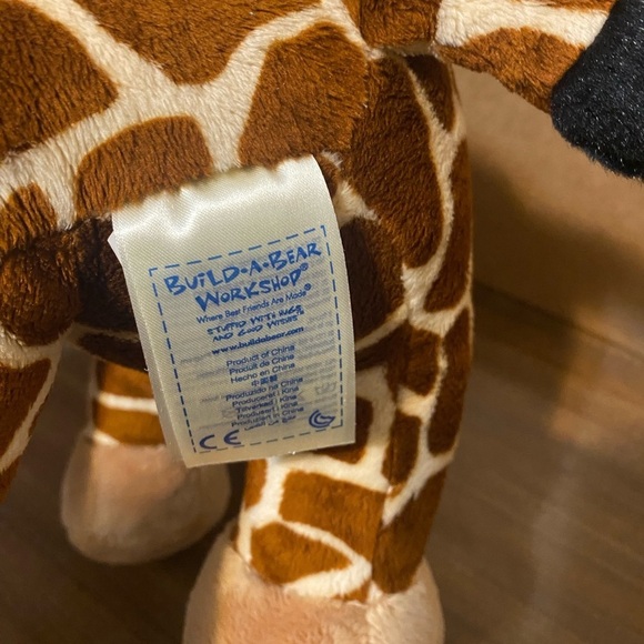 Build A Bear Plush Giraffe - Picture 3 of 4